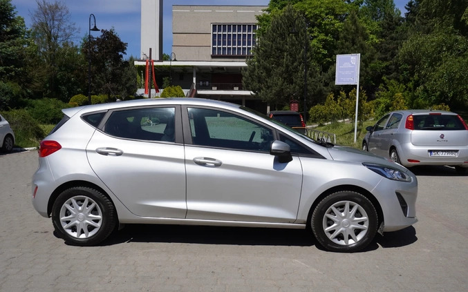 Ford Fiesta cena 38500 przebieg: 102000, rok produkcji 2019 z Katowice małe 301